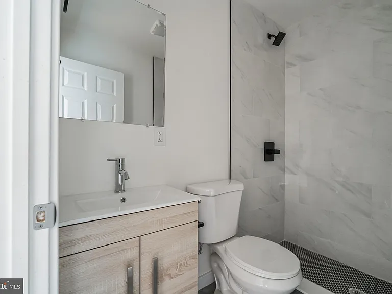 405 S 42nd St #1C — Photo 42