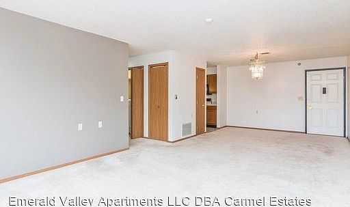 2nd image of 909 E 14th St APT 203
