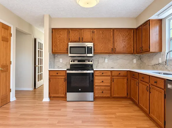 583 Mulberry Way S, Westerville, OH 43082