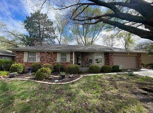5509 SW 24th St, Topeka, KS 66614