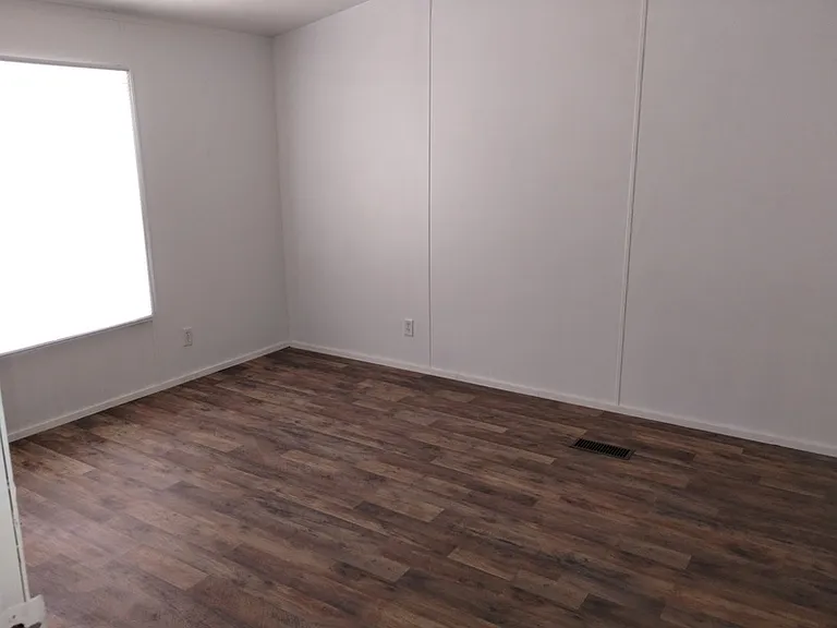 209 S Avenue B #28 — Photo 7