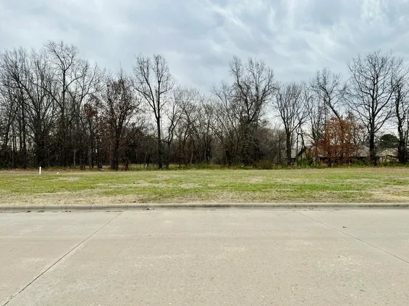 Lot 11 N Chicago Avenue, Bolivar, MO 65613