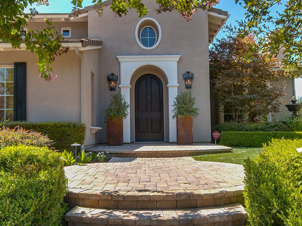 1st image of 4471 Treasure Valley