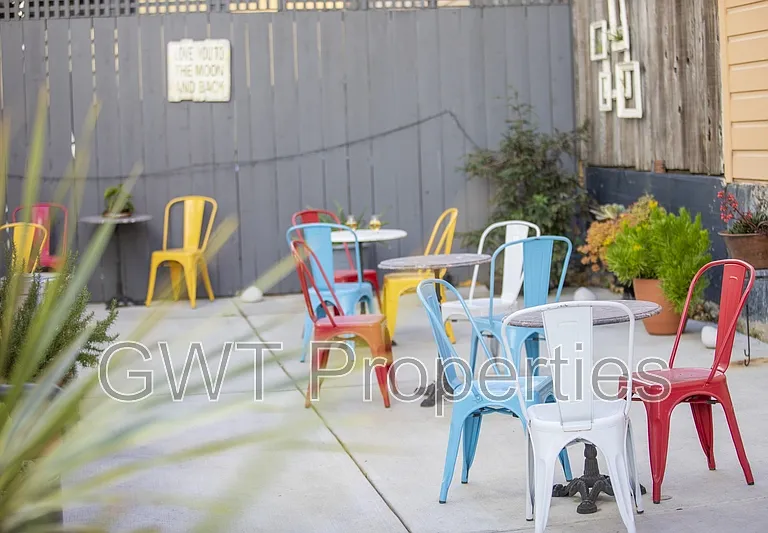 1906 Mission St #206 — Photo 19