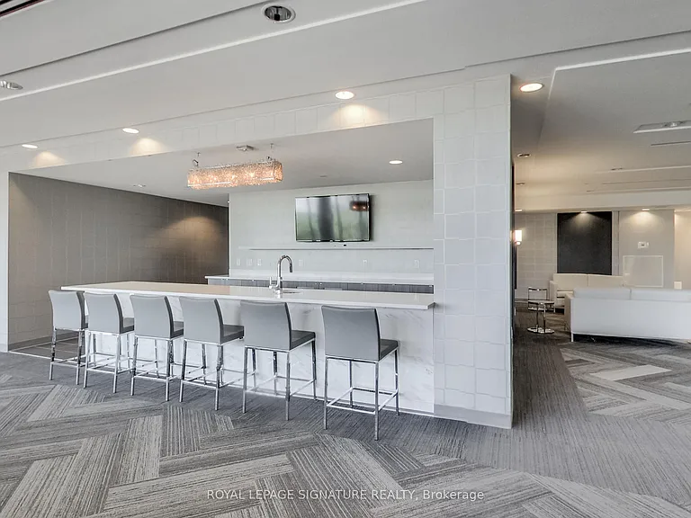 51 E Liberty St #509 — Photo 28