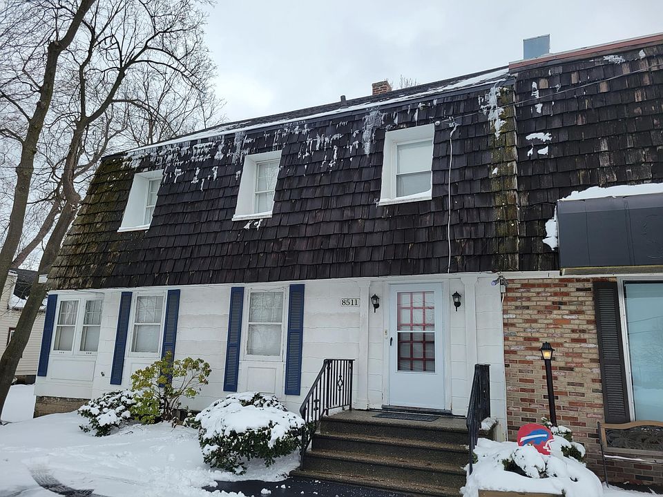 1st image of 8511 Sheridan Dr #A