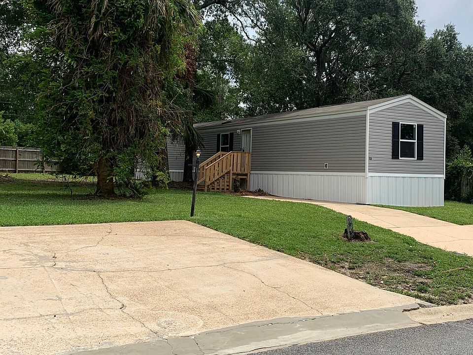 1st image of 109 Camelia Dr