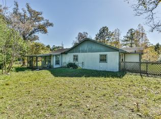 200 Silcox Ln, Cleveland, TX 77328