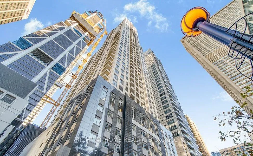 1 bed, $2,500 — Photo 1