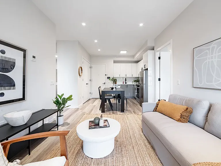 1120 Saint Johns Pl #507 — Photo 3