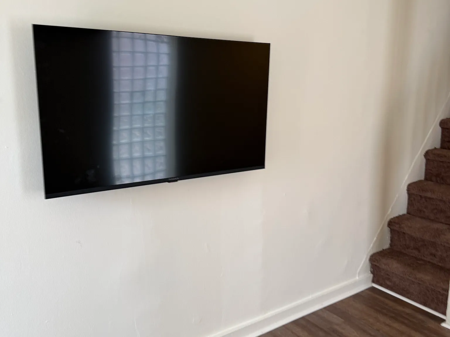 3 bed, 1500 sqft, $2,400 — Photo 4