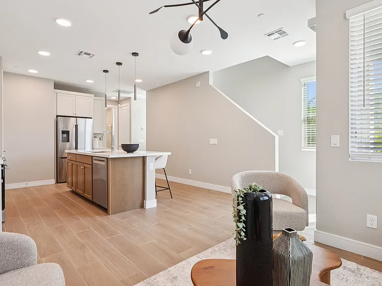 The Roosevelt Townhomes — Photo 10