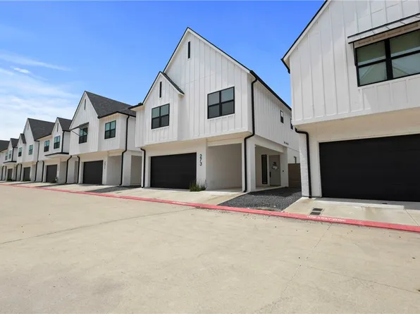 273 Estates Cir, College Station, TX 77840