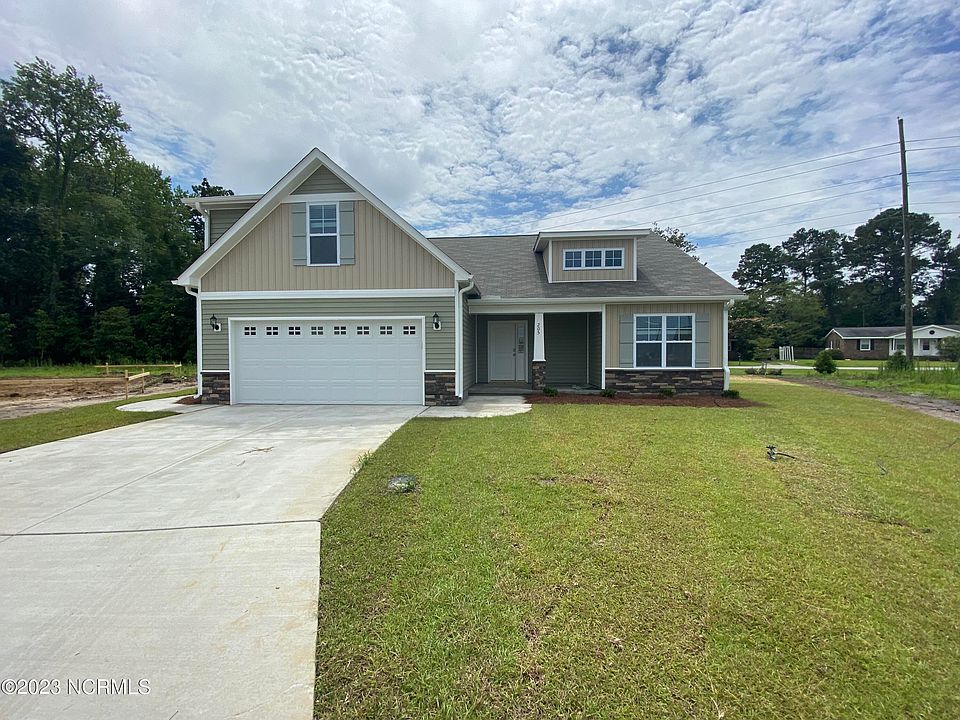 1st image of 205 Sequoia Drive