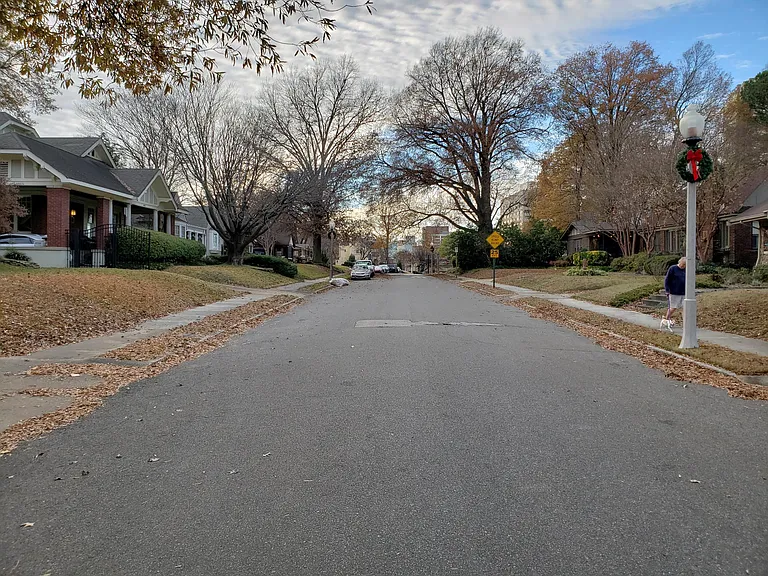 1505 Eastmoreland Ave — Photo 26
