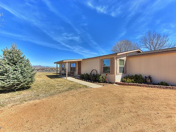 3rd image of 7375 E Prairie Ln
