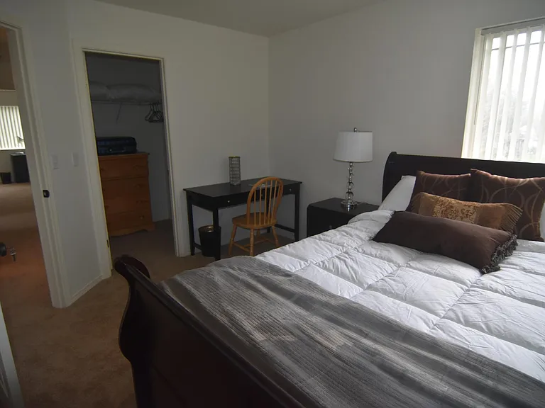 1340 Fern St SW — Photo 6