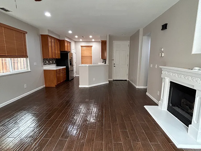 111 Aldeburgh Cir — Photo 11