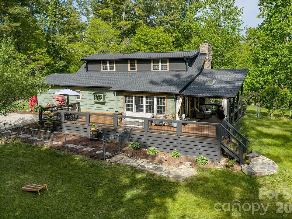 4th image of 19 Chipping Green Dr