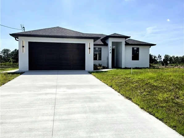 774 Cashmere Ave, Lehigh Acres, FL 33974