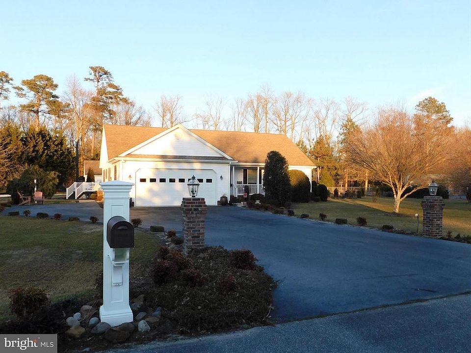 1st image of 33021 Forest Knoll Dr