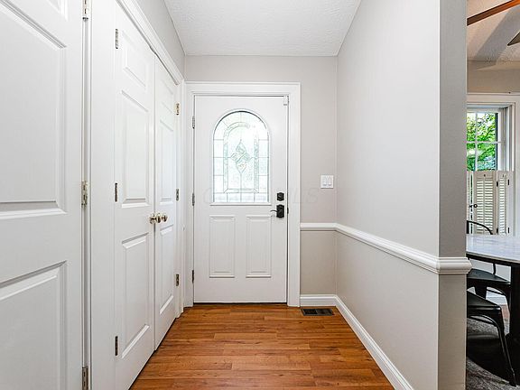 2nd image of 5570 Shannon Heights Blvd