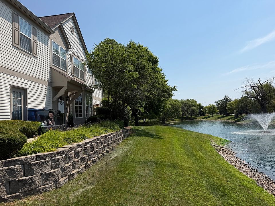 1st image of 2716 Rockport Ln