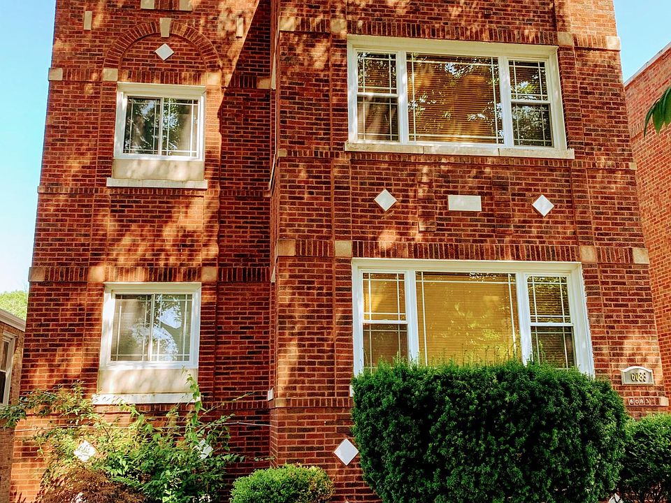 1st image of 6083 N Albany Ave #2