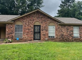 3295 Flower Valley Ave, Memphis, TN 38128