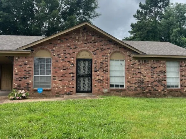 3295 Flower Valley Ave, Memphis, TN 38128