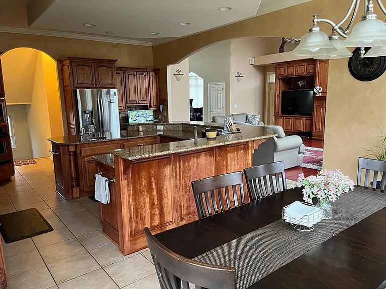 21160 Chancery Ct — Photo 19