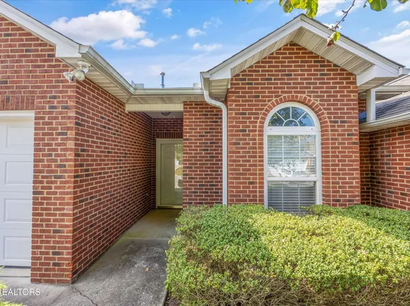 7107 High Alpine Ln #3, Knoxville, TN 37918