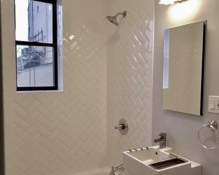 821 Bergen Ave #C6 — Photo 9