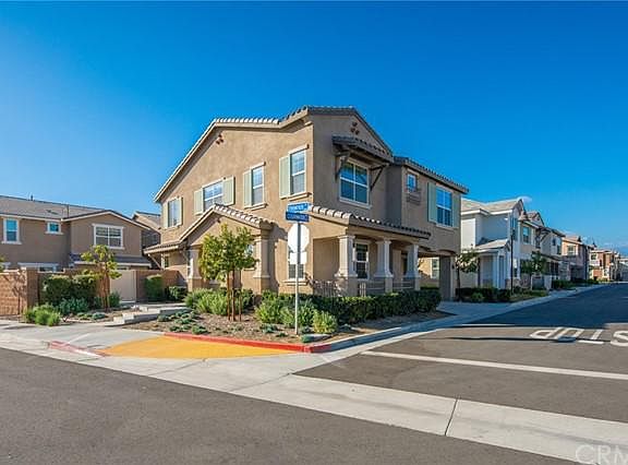 4th image of 13866 Clearwater Ave