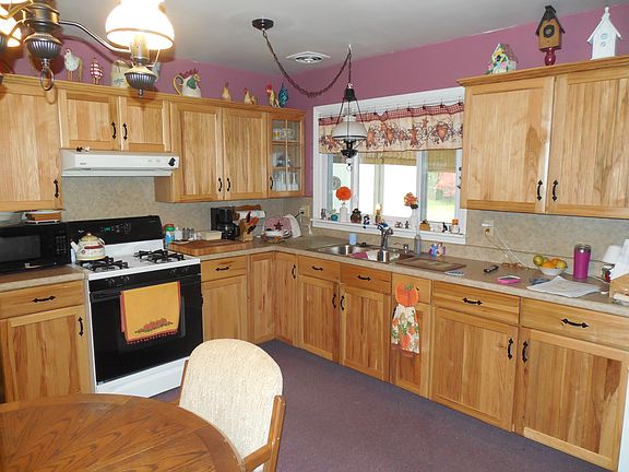 2nd image of 975 Biscayne Dr