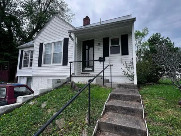 2 Edgemont Dr, Gallipolis, OH 45631