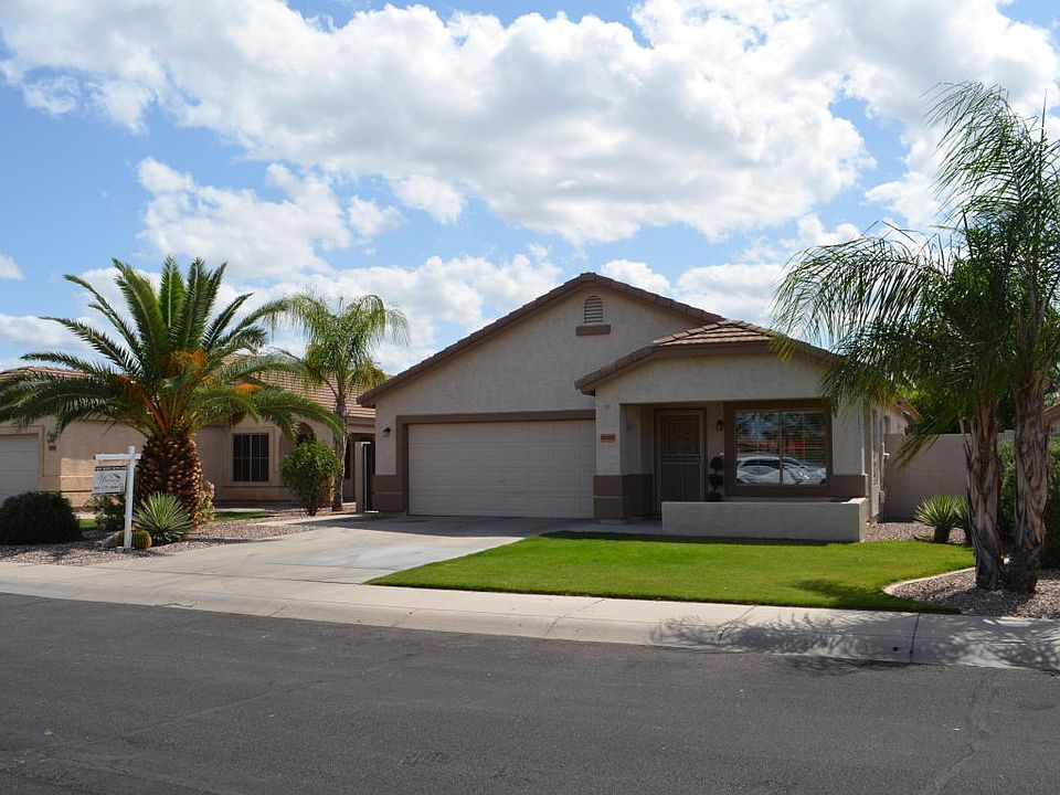 2nd image of 239 N Tiago Dr