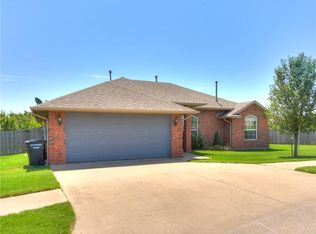 4512 N Applegate Dr, Oklahoma City, OK 73160