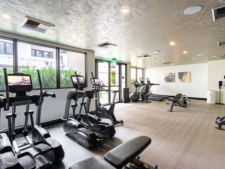 The Estelle: Elevated Amenities and Design ~ NOW OFFERING LIMITED-TIME LEASING SPECIALS! — Photo 40