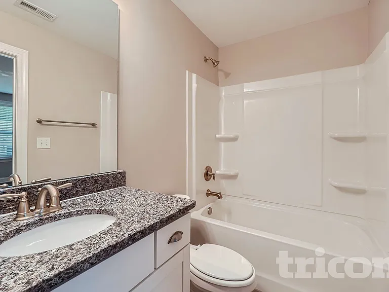 162 Blueview Rd — Photo 9