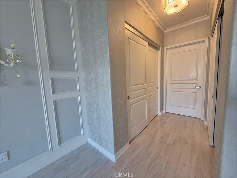 11 S 3rd St #410 — Photo 17