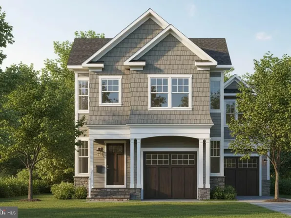 6469 2nd St, Alexandria, VA 22312