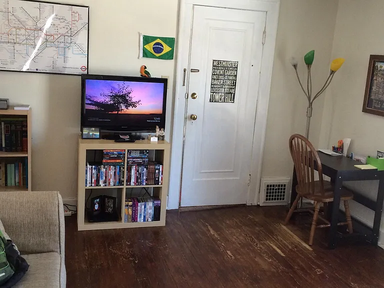 Apt 4 Living Room