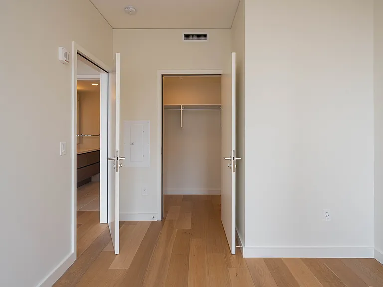 121 Stewart St #1903 — Photo 10