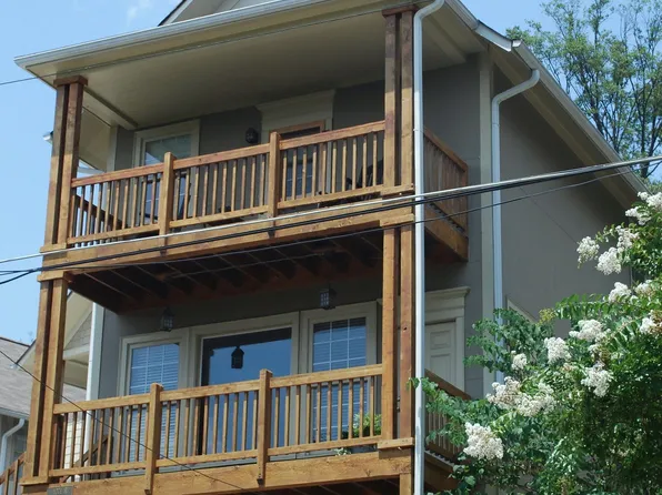 1071 Davis Cir NW #R, Atlanta, GA 30318