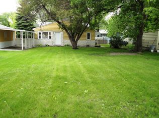 1010 25th St N, Fargo, ND 58102