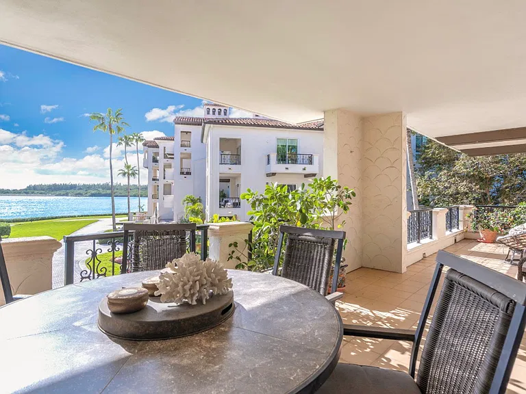 2124 Fisher Island Dr #2124 — Photo 29
