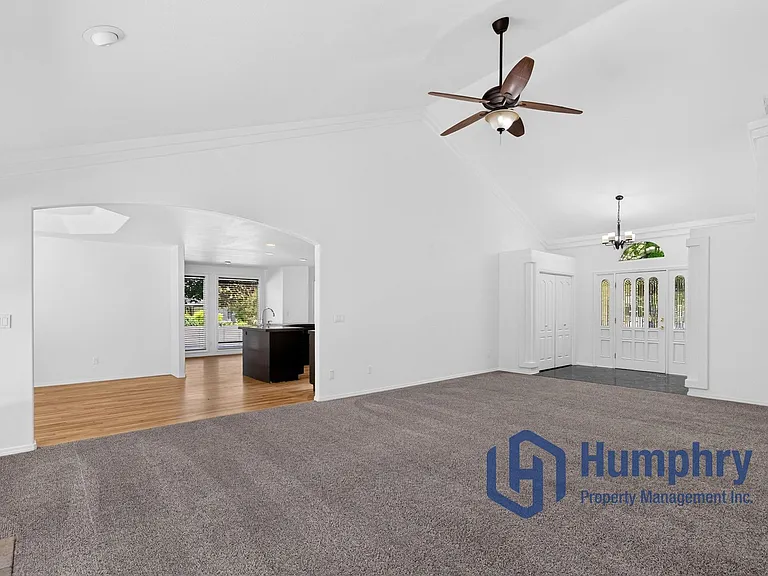 1948 E Cypress Point Dr — Photo 12
