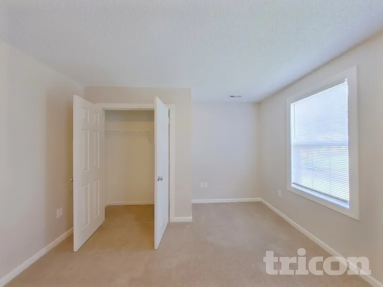 423 Riverwalk Dr NW — Photo 15