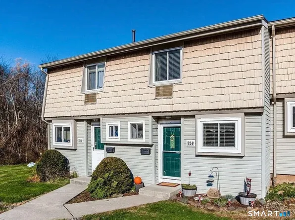 25 Carillon Drive #A, Rocky Hill, CT 06067